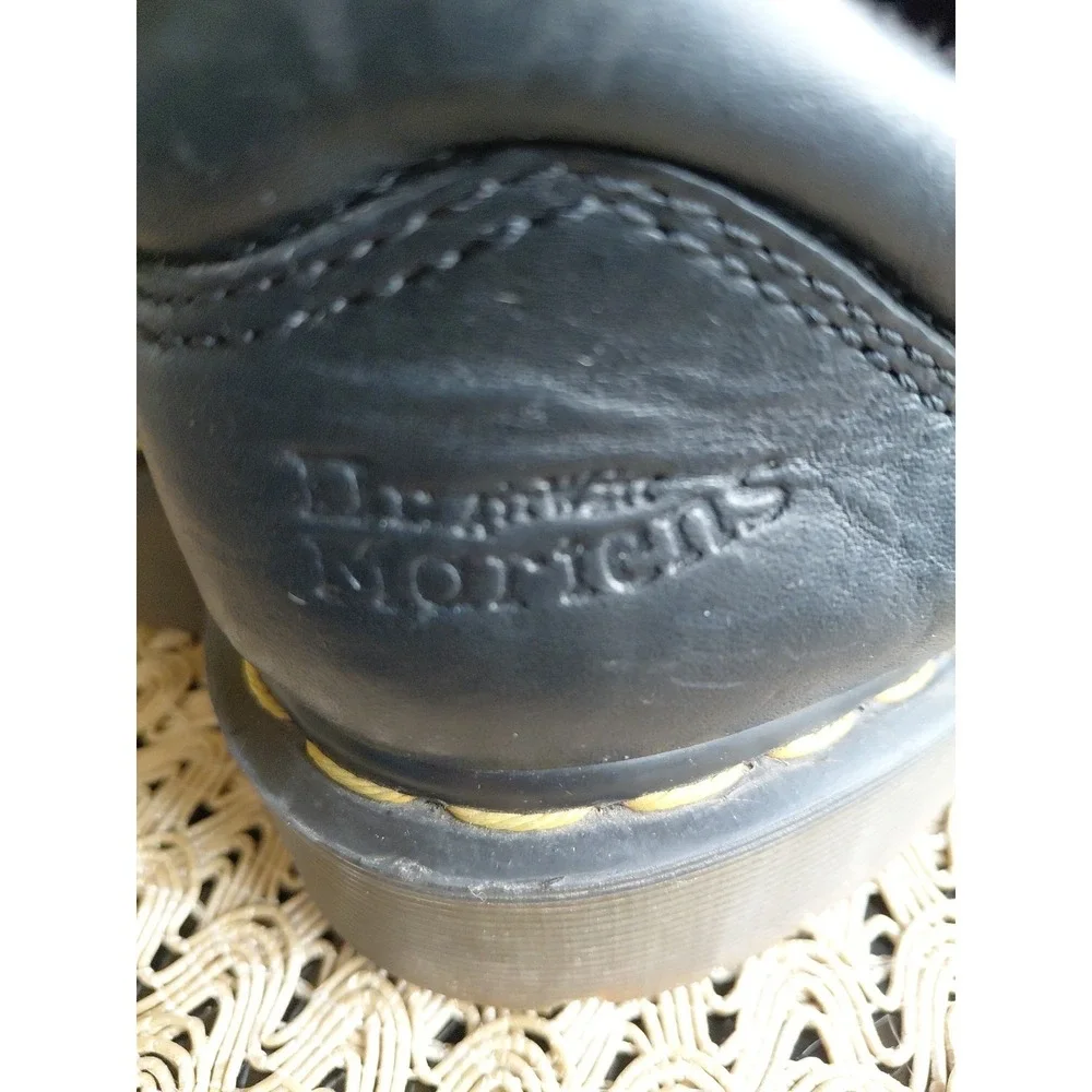 Dr. Martens Womwns Platforms Size 5
